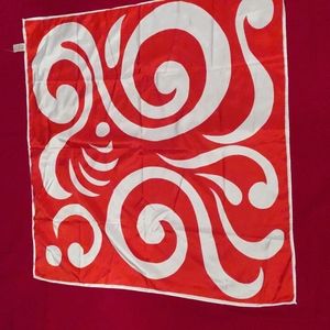 Robinson Golluber scarf